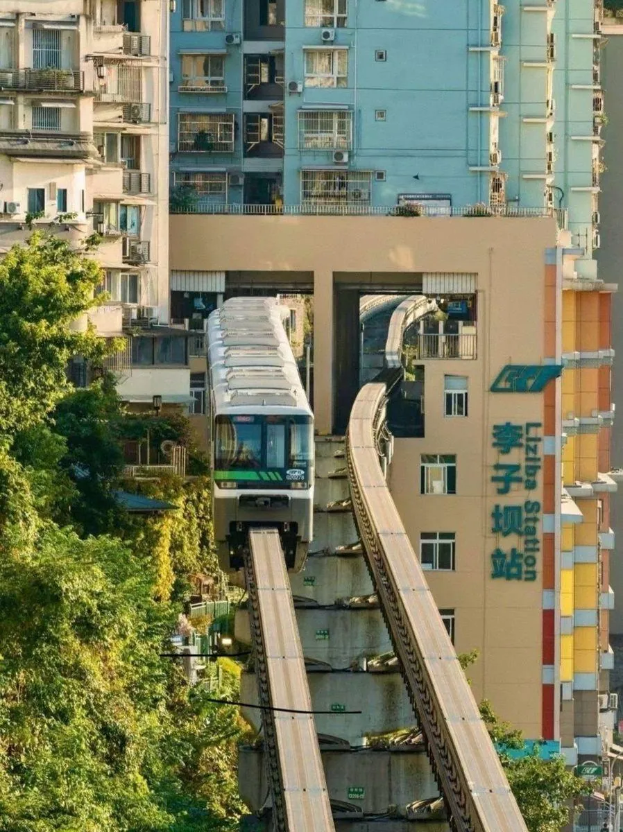 Liziba Light Rail