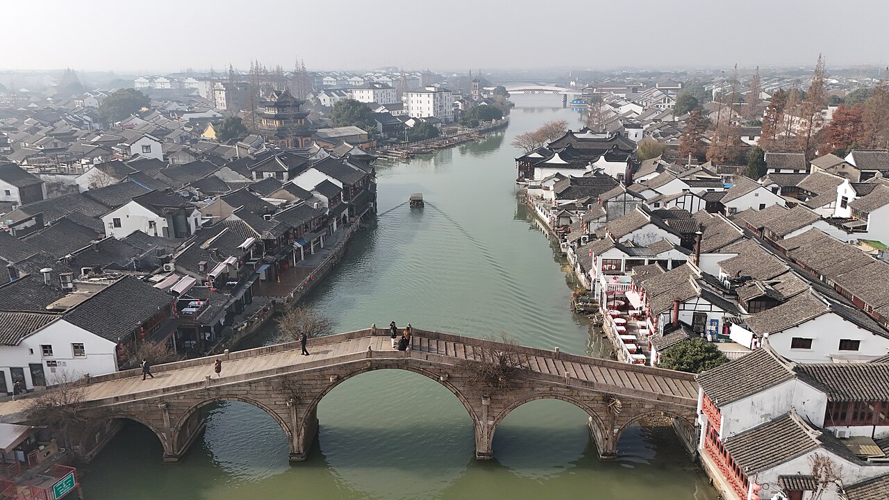 Zhujiajiao Water Town gondola